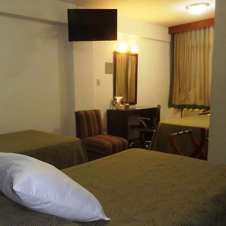 Intiotel Чиклайо Номер фото